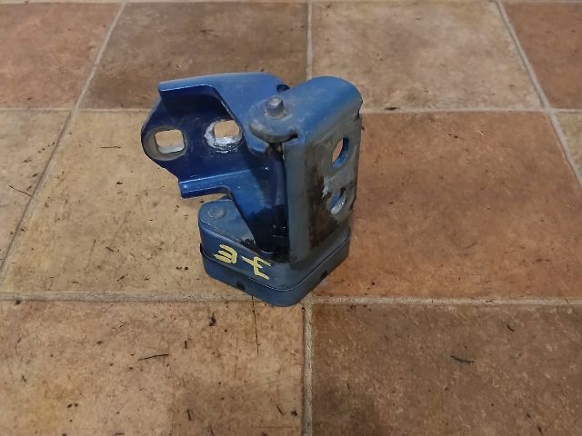 bontott RENAULT MEGANE II Jobb első Alsó Zsanér