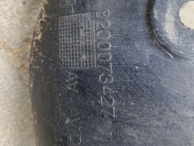 bontott RENAULT MEGANE II Jobb első Első Dobbetét (Kerékjárati, Műanyag)