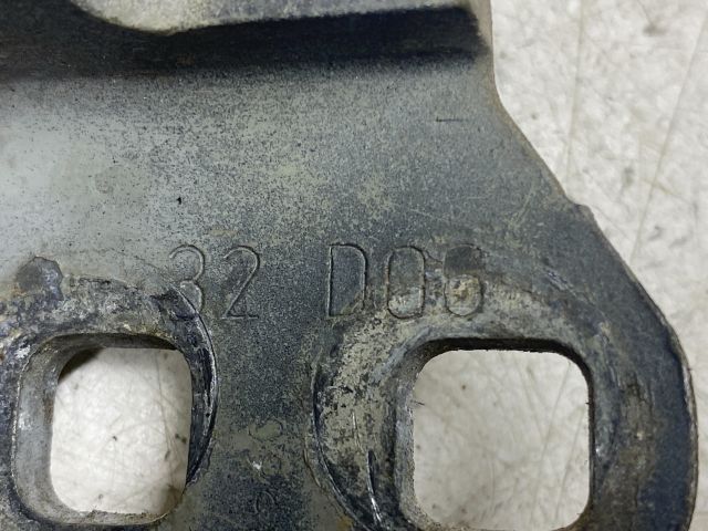 bontott RENAULT MEGANE II Jobb első Felső Zsanér