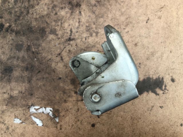 bontott RENAULT MEGANE II Jobb első Felső Zsanér