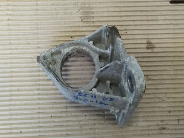 bontott RENAULT MEGANE II Jobb első Féltengely Tartó