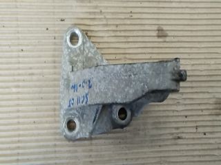 bontott RENAULT MEGANE II Jobb első Féltengely Tartó