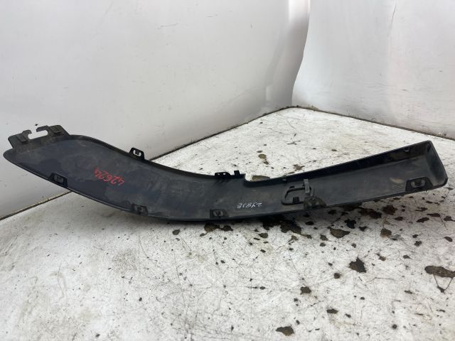 bontott RENAULT MEGANE II Jobb első Lökhárító Díszléc