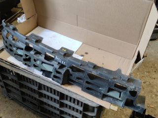 bontott RENAULT MEGANE II Jobb első Lökhárító Merevítő Tartó (Fém)