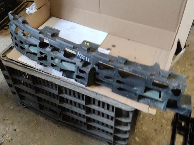 bontott RENAULT MEGANE II Jobb első Lökhárító Merevítő Tartó (Fém)