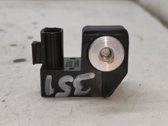 bontott RENAULT MEGANE II Jobb első Oldal Ütközés Érzékelő