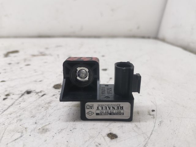 bontott RENAULT MEGANE II Jobb első Oldal Ütközés Érzékelő