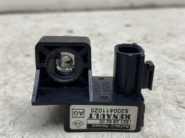 bontott RENAULT MEGANE II Jobb első Oldal Ütközés Érzékelő