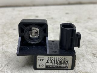 bontott RENAULT MEGANE II Jobb első Oldal Ütközés Érzékelő