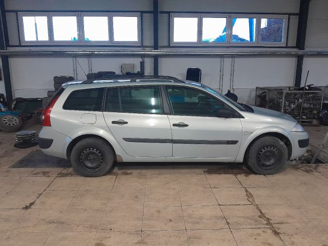 bontott RENAULT MEGANE II Jobb első Sárvédő Irányjelző