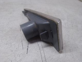 bontott RENAULT MEGANE II Jobb első Sárvédő Irányjelző