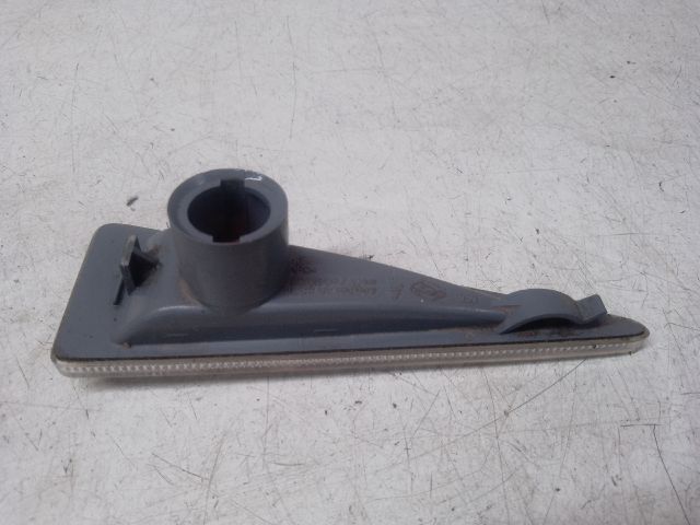 bontott RENAULT MEGANE II Jobb első Sárvédő Irányjelző