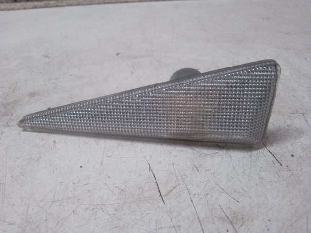 bontott RENAULT MEGANE II Jobb első Sárvédő Irányjelző