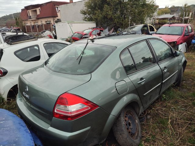 bontott RENAULT MEGANE II Jobb első Sárvédő