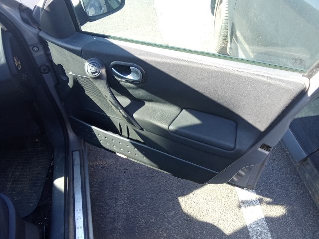 bontott RENAULT MEGANE II Jobb első Zsanér