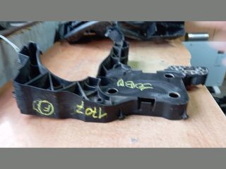 bontott RENAULT MEGANE II Jobb Fényszóró Tartó