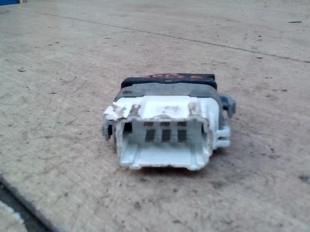 bontott RENAULT MEGANE II Jobb hátsó Ablakemelő Kapcsoló