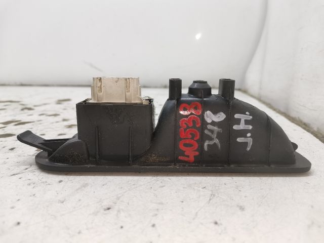 bontott RENAULT MEGANE II Jobb hátsó Ablakemelő Kapcsoló