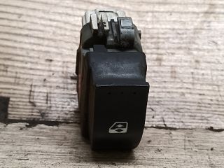 bontott RENAULT MEGANE II Jobb hátsó Ablakemelő Kapcsoló