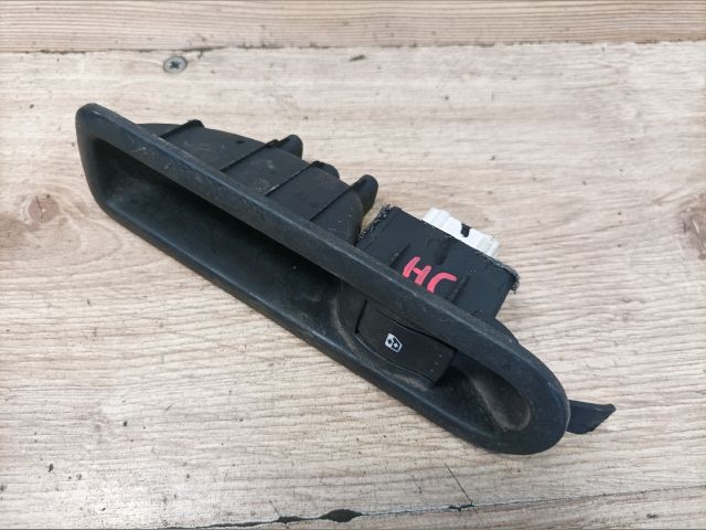 bontott RENAULT MEGANE II Jobb hátsó Ablakemelő Kapcsoló