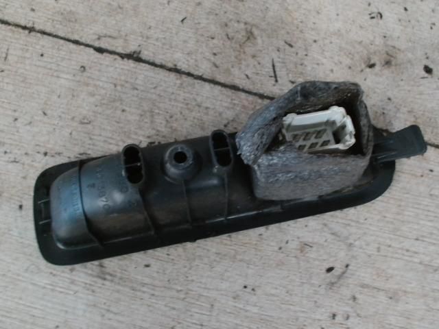 bontott RENAULT MEGANE II Jobb hátsó Ablakemelő Kapcsoló