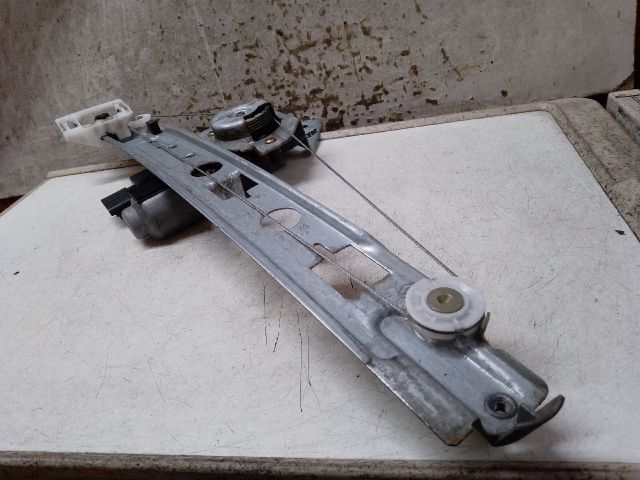 bontott RENAULT MEGANE II Jobb hátsó Ablakemelő Szerkezet (Elektromos)