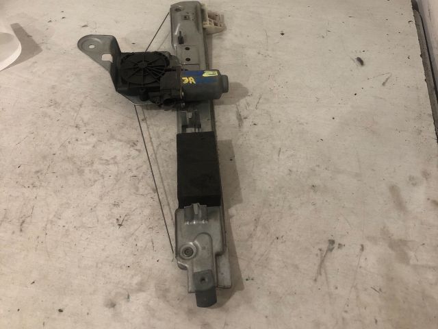 bontott RENAULT MEGANE II Jobb hátsó Ablakemelő Szerkezet (Elektromos)