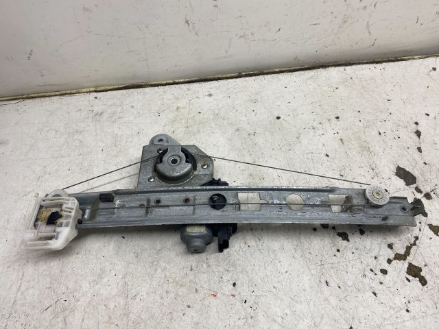 bontott RENAULT MEGANE II Jobb hátsó Ablakemelő Szerkezet (Elektromos)