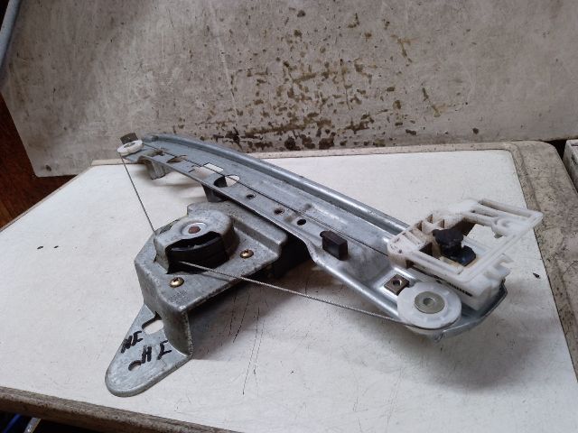 bontott RENAULT MEGANE II Jobb hátsó Ablakemelő Szerkezet (Elektromos)