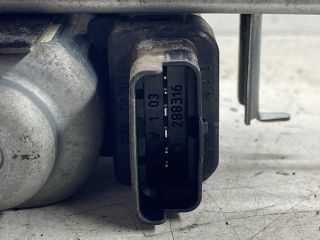 bontott RENAULT MEGANE II Jobb hátsó Ablakemelő Szerkezet (Elektromos)