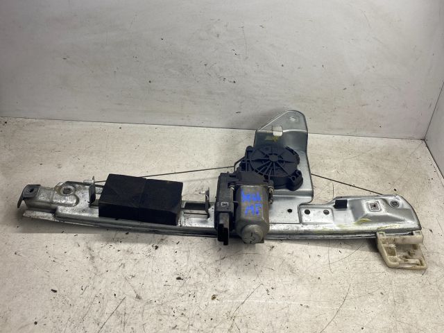 bontott RENAULT MEGANE II Jobb hátsó Ablakemelő Szerkezet (Elektromos)