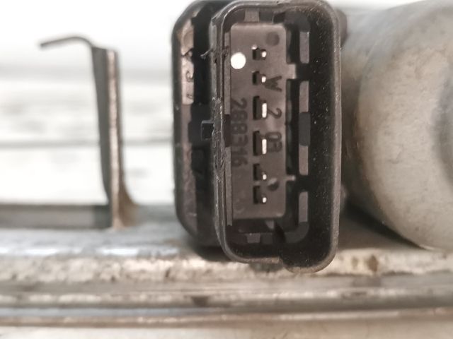 bontott RENAULT MEGANE II Jobb hátsó Ablakemelő Szerkezet (Elektromos)