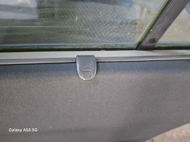 bontott RENAULT MEGANE II Jobb hátsó Ajtó (Részeivel)