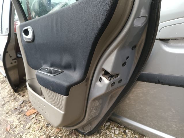 bontott RENAULT MEGANE II Jobb hátsó Ajtó (Részeivel)