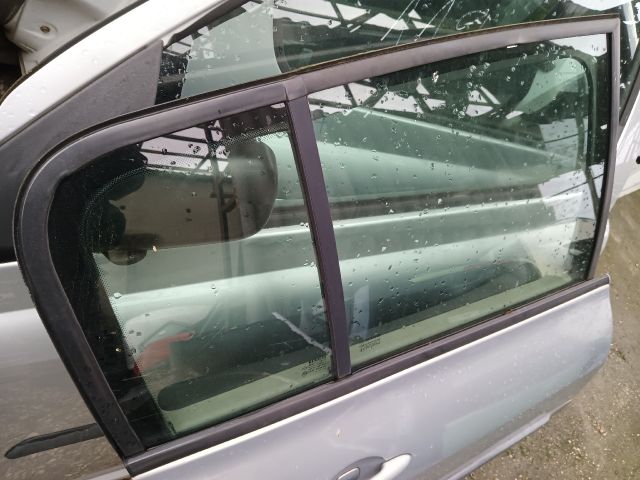 bontott RENAULT MEGANE II Jobb hátsó Ajtó (Részeivel)