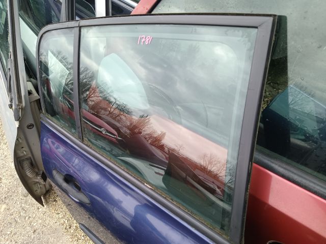 bontott RENAULT MEGANE II Jobb hátsó Ajtó (Részeivel)
