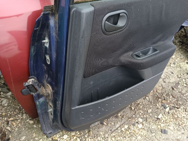 bontott RENAULT MEGANE II Jobb hátsó Ajtó (Részeivel)