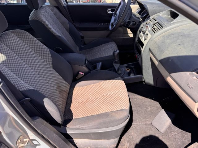 bontott RENAULT MEGANE II Jobb hátsó Ajtó (Részeivel)