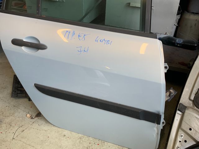 bontott RENAULT MEGANE II Jobb hátsó Ajtó (Részeivel)