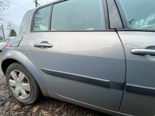 bontott RENAULT MEGANE II Jobb hátsó Ajtó (Üres lemez)