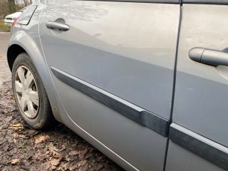 bontott RENAULT MEGANE II Jobb hátsó Ajtó (Üres lemez)