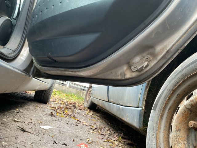 bontott RENAULT MEGANE II Jobb hátsó Ajtó (Üres lemez)