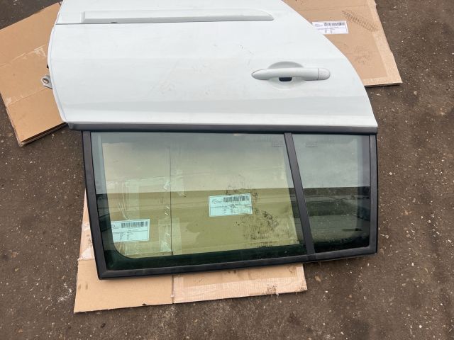 bontott RENAULT MEGANE II Jobb hátsó Ajtó (Üres lemez)