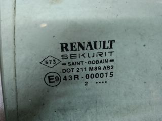 bontott RENAULT MEGANE II Jobb hátsó Fixüveg (Ajtóban)