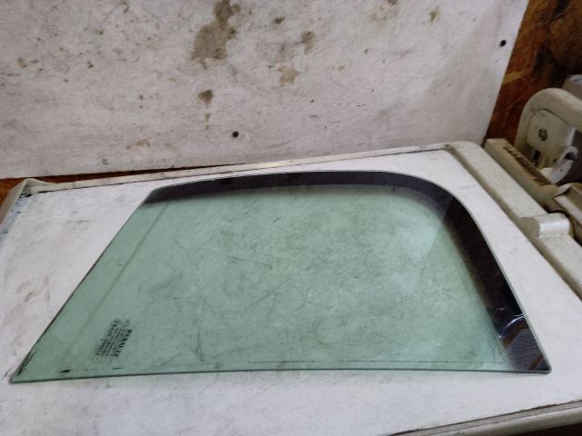 bontott RENAULT MEGANE II Jobb hátsó Fixüveg (Ajtóban)