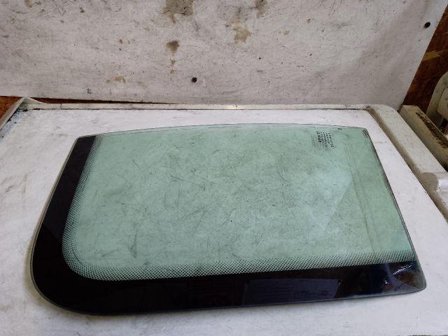 bontott RENAULT MEGANE II Jobb hátsó Fixüveg (Ajtóban)