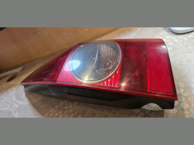 bontott RENAULT MEGANE II Jobb Hátsó Lámpa