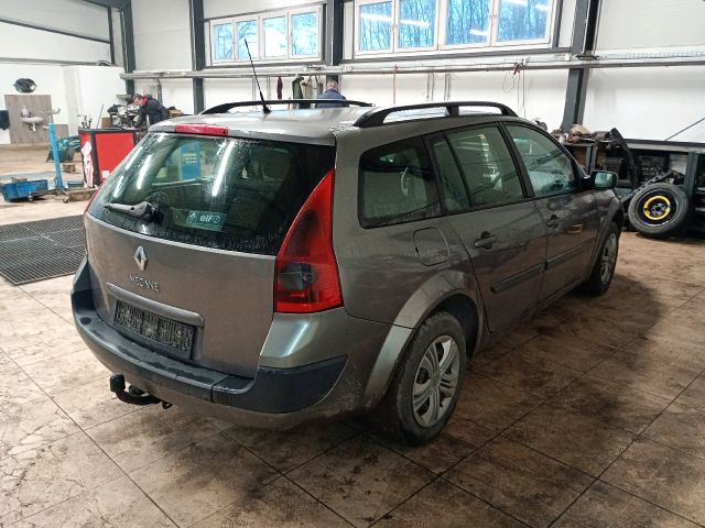 bontott RENAULT MEGANE II Jobb Hátsó Lámpa