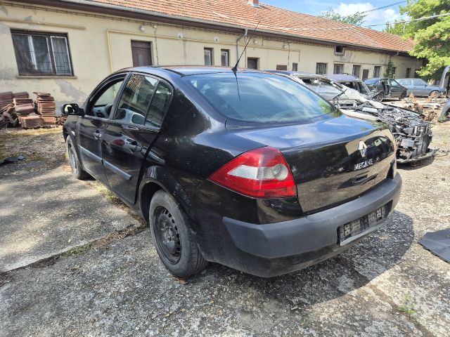 bontott RENAULT MEGANE II Jobb Hátsó Lámpa