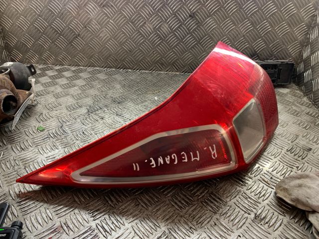 bontott RENAULT MEGANE II Jobb Hátsó Lámpa